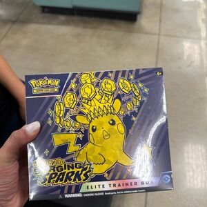 Pokemon Scarlet & Violet Elite Trainer Box - Yellow and Blue